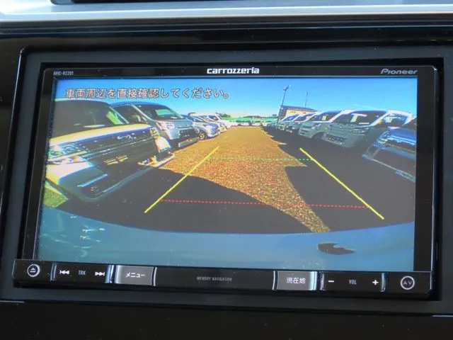 フィット　ハイブリッド　４ＷＤ（ホンダ）の車両写真