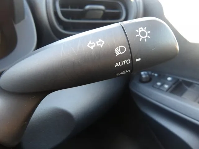 アクア（トヨタ）の車両写真