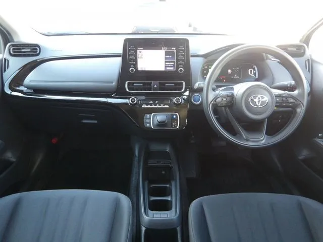 アクア（トヨタ）の車両写真