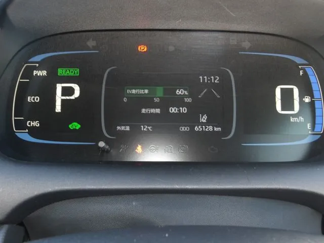 アクア（トヨタ）の車両写真