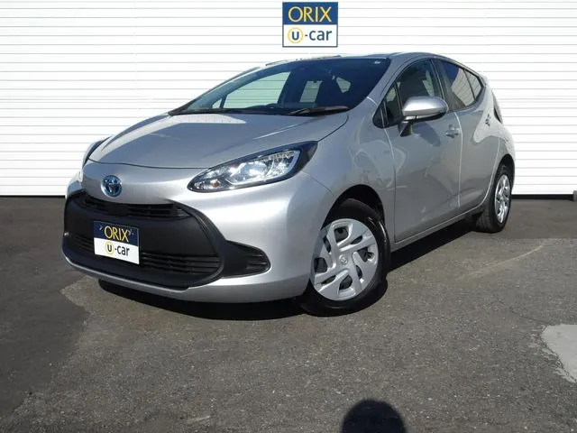 トヨタ　アクア