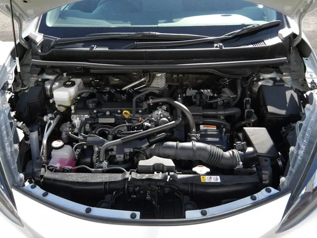 トヨタ　アクア