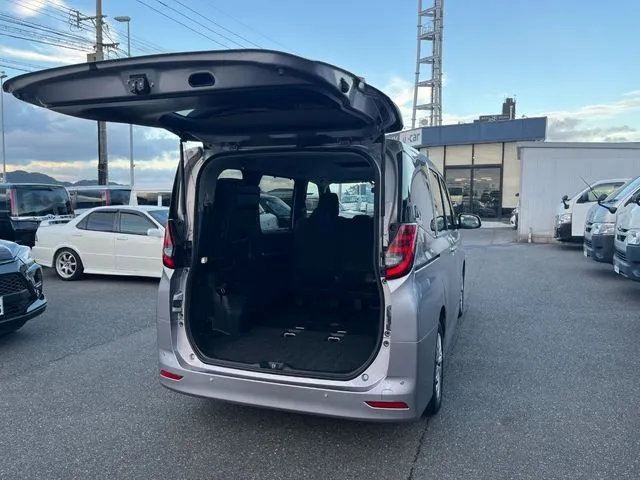 ノア（トヨタ）の車両写真