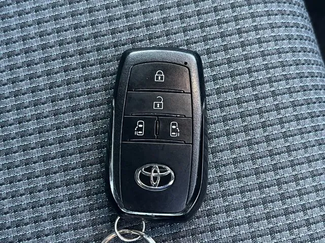 ノア（トヨタ）の車両写真