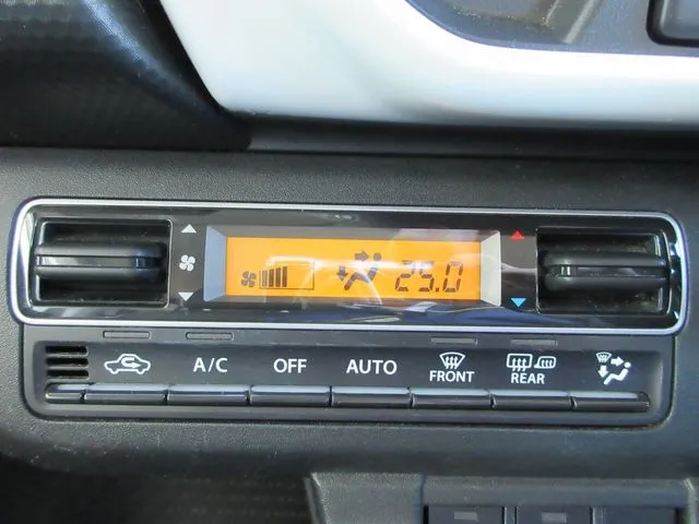 マツダ フレアクロスオーバー 4WD