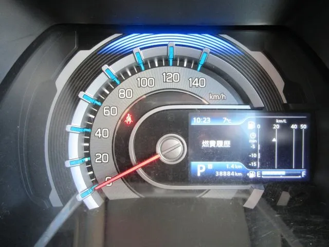 マツダ フレアクロスオーバー 4WD