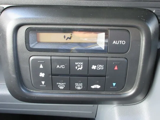 ホンダ　Ｎ－ＶＡＮ　４ＷＤ