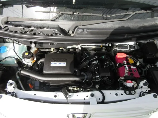 ホンダ　Ｎ－ＶＡＮ　４ＷＤ