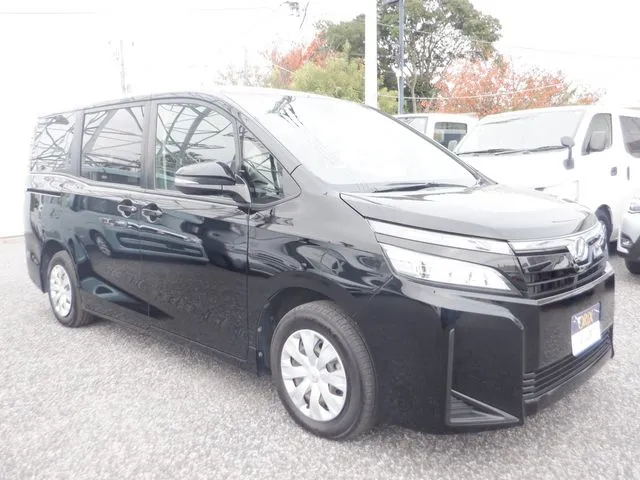 トヨタ ヴォクシー