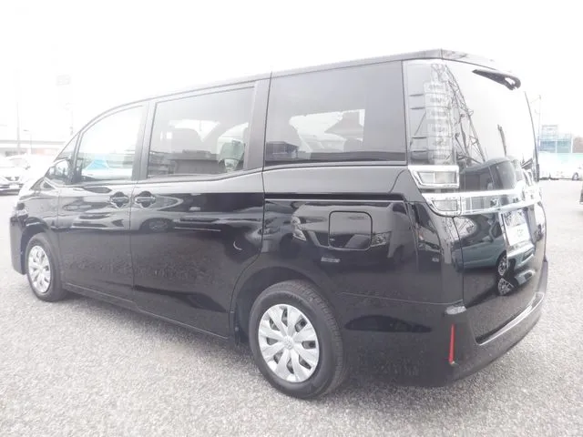 トヨタ ヴォクシー