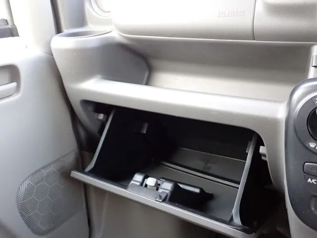 エブリイバン（スズキ）の車両写真