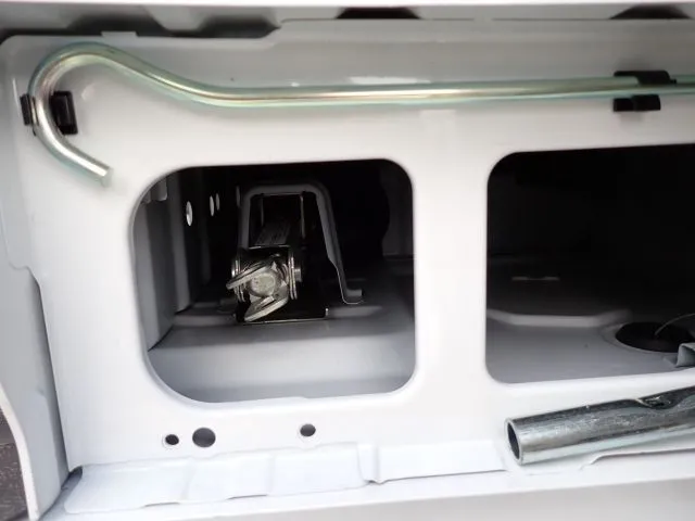 エブリイバン（スズキ）の車両写真