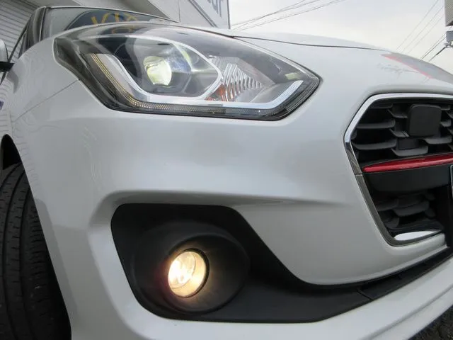 スイフト(スズキ)の車両写真