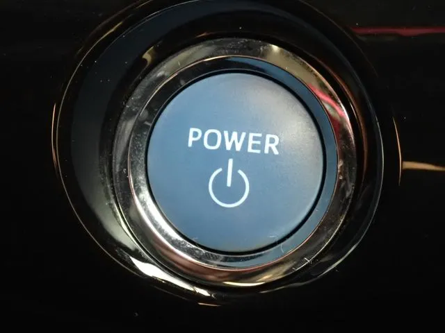 トヨタ　プリウス