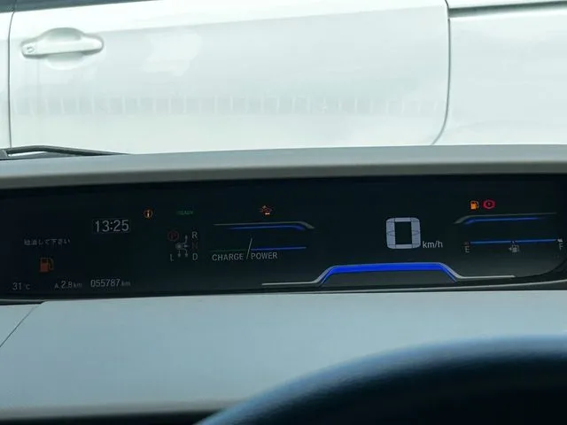 ホンダ　フリード　ハイブリッド