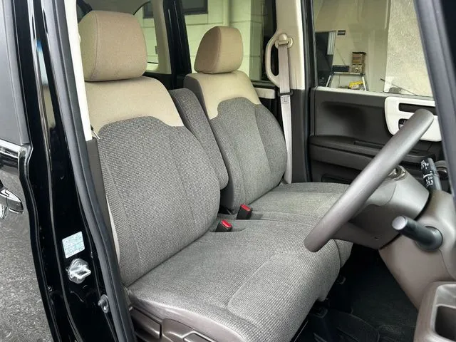 Ｎ　ＢＯＸ（ホンダ）の車両写真