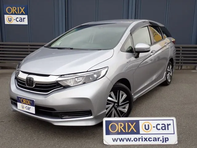 ホンダ　シャトル　ハイブリッド