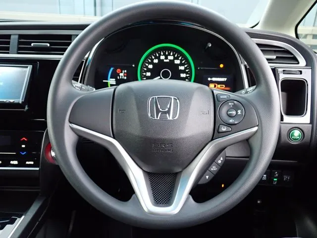 ホンダ シャトル ハイブリッド