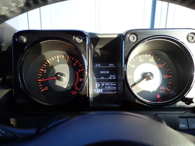 ジムニー　４ＷＤ（スズキ）の車両写真