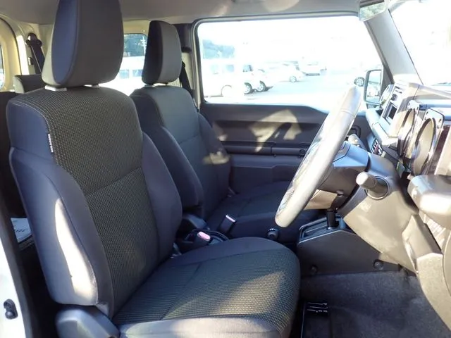 ジムニー　４ＷＤ（スズキ）の車両写真