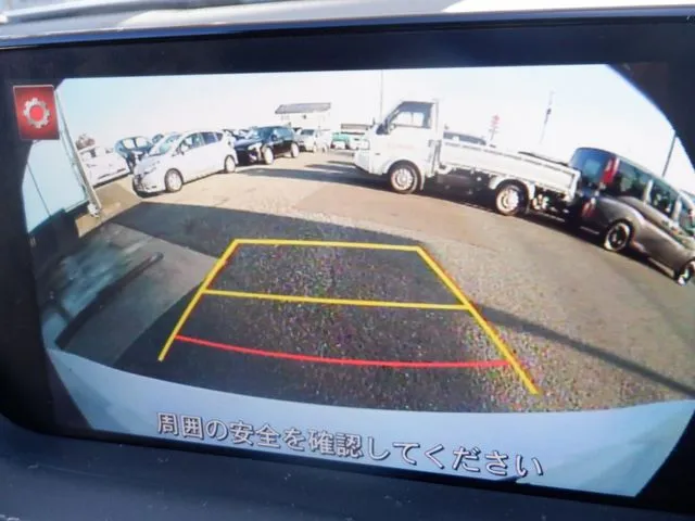 ＭＡＺＤＡ６　セダン（マツダ）の車両写真