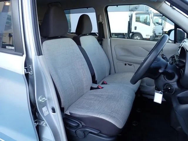 ミツビシ　ｅＫワゴン