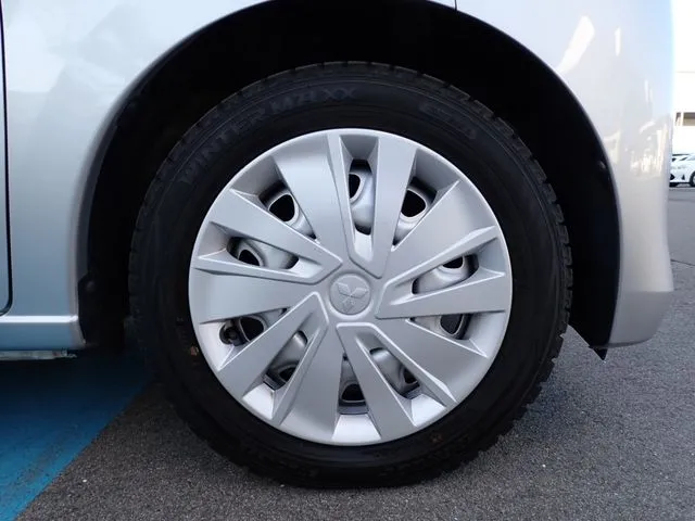 ミツビシ　ｅＫワゴン