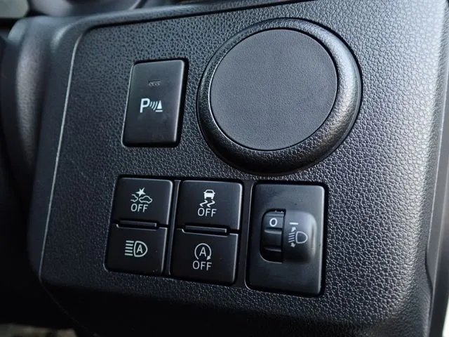 ミラ イース(ダイハツ)の車両写真