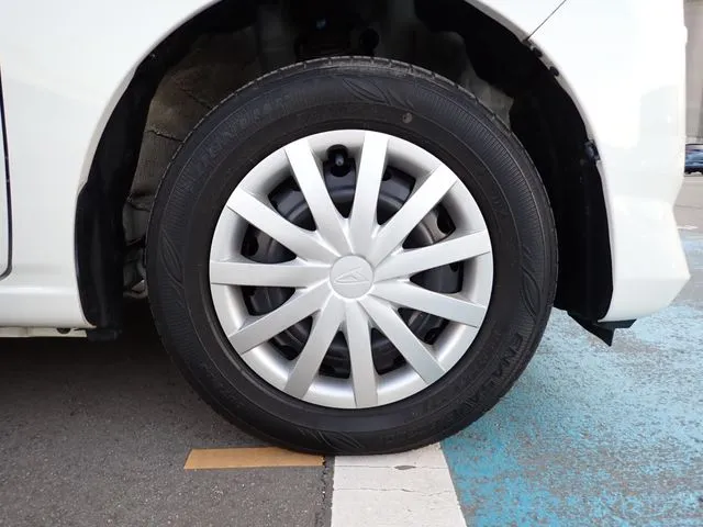 ミラ イース(ダイハツ)の車両写真