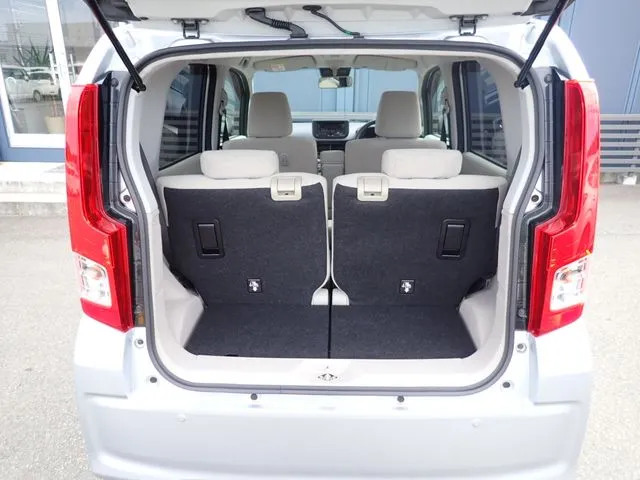 ムーヴ(ダイハツ)の車両写真