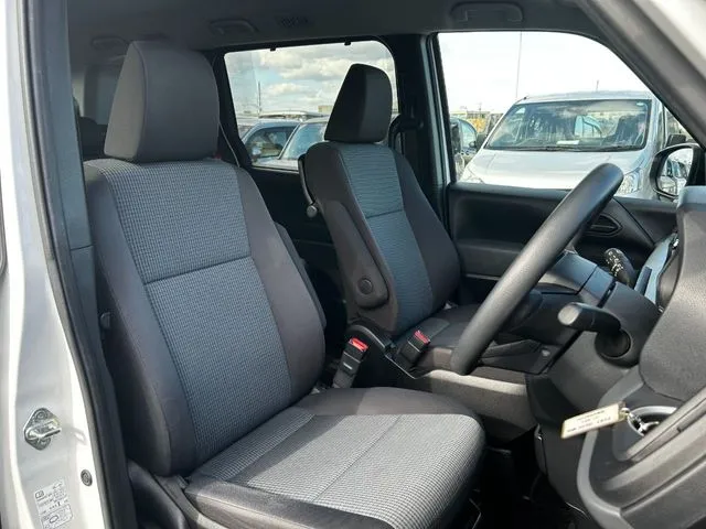 ノア（トヨタ）の車両写真