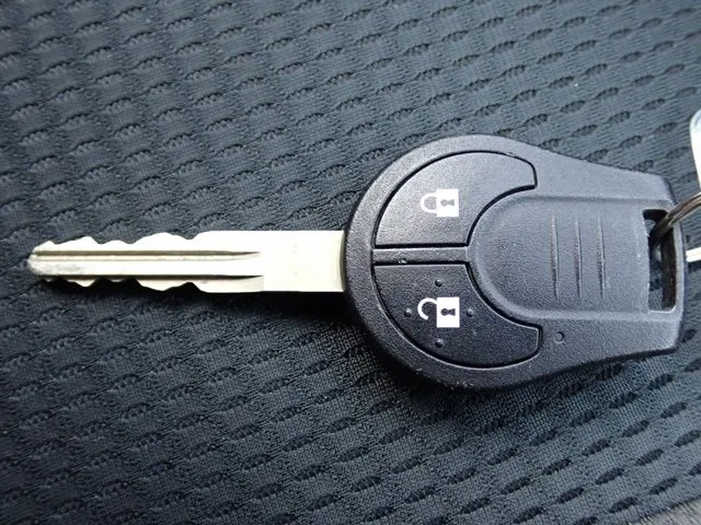 ニッサン　ＮＶ１５０　ＡＤ　４ＷＤ