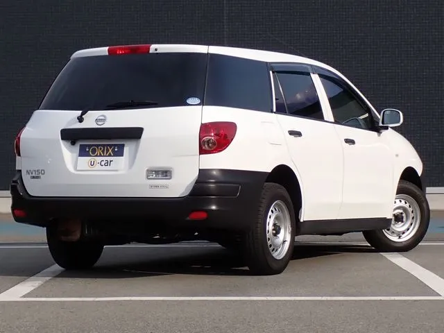 ニッサン　ＮＶ１５０　ＡＤ　４ＷＤ