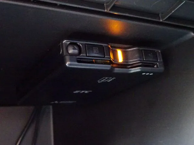 ニッサン　ＮＶ１５０　ＡＤ　４ＷＤ