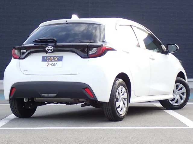 ヤリス（トヨタ）の車両写真