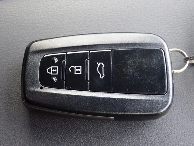 クラウン　セダン（トヨタ）の車両写真