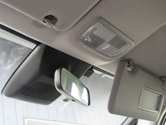 ホンダ フィット e:HEV 4WD