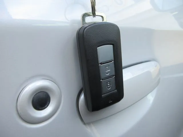 ミラージュHB(ミツビシ)の車両写真