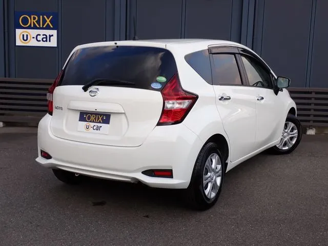 ノート（ニッサン）の車両写真