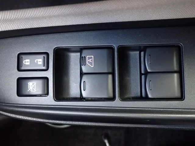 ノート（ニッサン）の車両写真