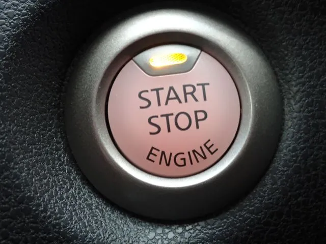 ノート（ニッサン）の車両写真