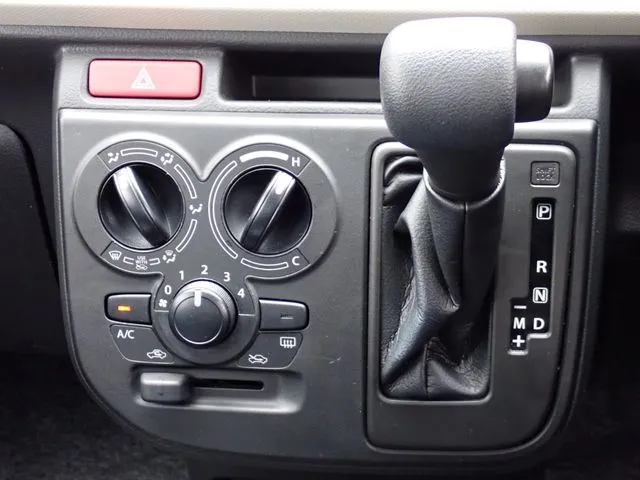 スズキ アルト 4WD