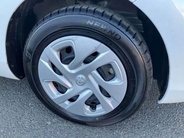 アクア（トヨタ）の車両写真