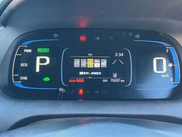 アクア（トヨタ）の車両写真