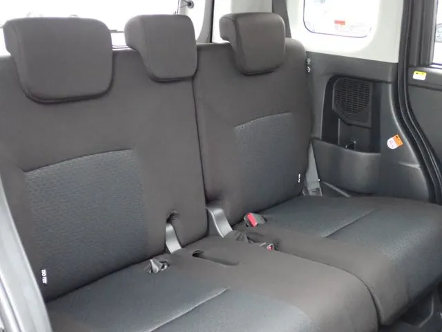 トール(ダイハツ)の車両写真