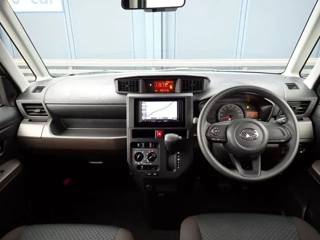 トール(ダイハツ)の車両写真