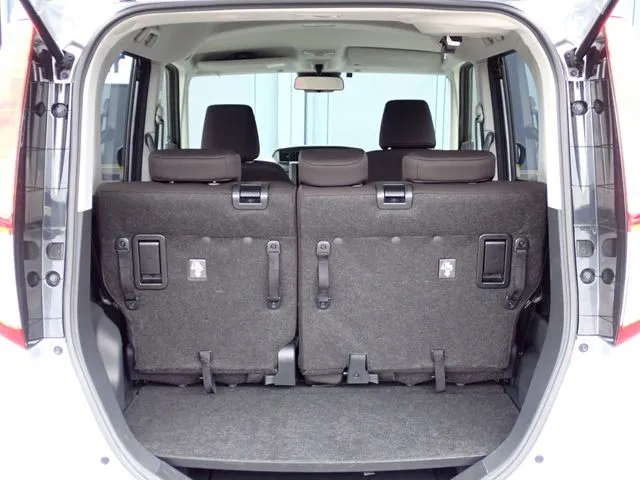 トール(ダイハツ)の車両写真