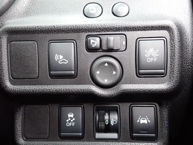 ノート（ニッサン）の車両写真