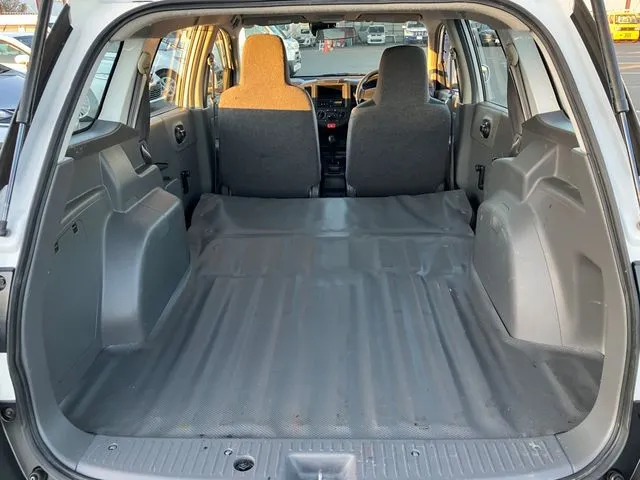 ニッサン NV150 AD 4WD