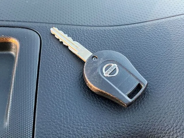 ニッサン NV150 AD 4WD